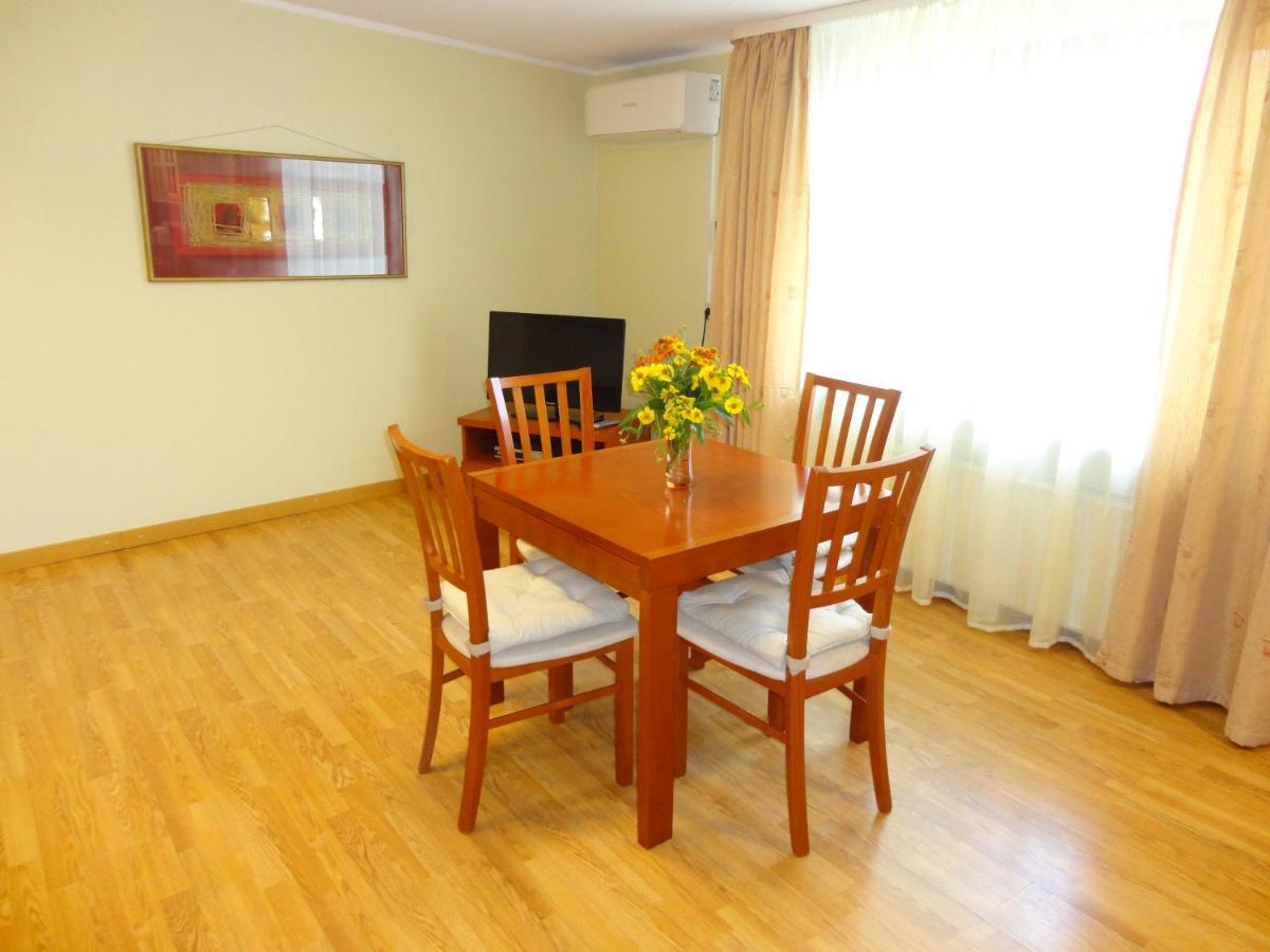 Old City Apartments Ryga Zewnętrze zdjęcie